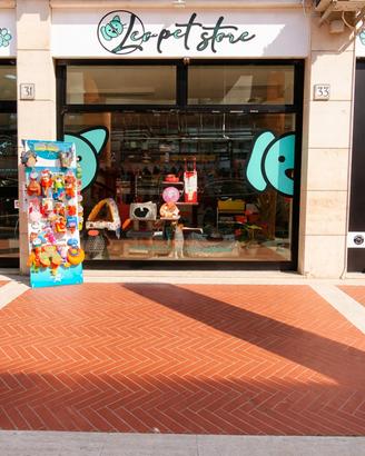 Negozio accessori e mangimi animali Pet shop