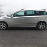 Opel Astra 1.7 td cosmo sport 
