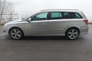 Opel Astra 1.7 td cosmo sport 