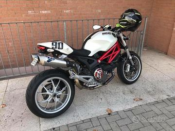 Ducati Monster 1100