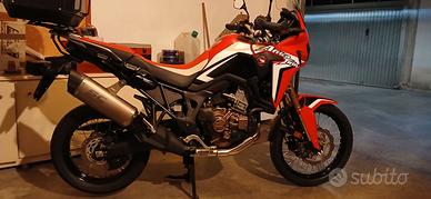 Honda Africa Twin CRF1000 DCT