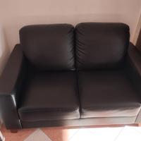 divano nero in pelle