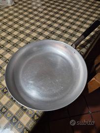 padelle e pentole in aluminio