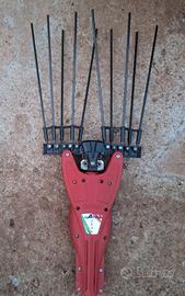 Abbacchiatore per decespugliatore 