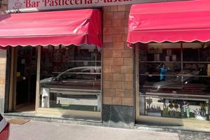 Attività bar pasticceria 
