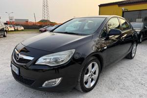 Opel Astra 1.7 CDTI 110CV 5 porte Cosmo