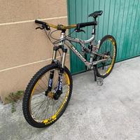 Bicicletta MTB