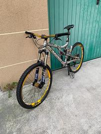 Bicicletta MTB