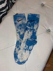 Calzini nike celesti e bianchi
