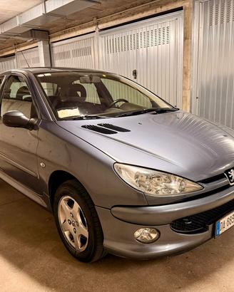 Peugeot 206 1.4 benzina da neopatentati 