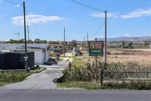 Terreno con recinto 1000 mq