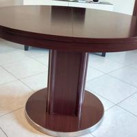 Tavolo rotondo in legno anni '70