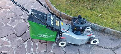 tagliaerba Active con trazione 