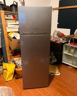 Frigorifero nuovo
