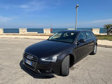 Audi A4 2.0 TDI 150 CV – 2015 – Full Optional
