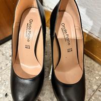 Scarpe in pelle nere