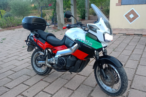 Aprilia ETV 1000 Caponord