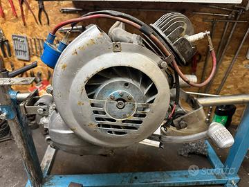 Motore vespa 50