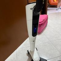 Aspirapolvere/lavapavimenti Folletto + accessori