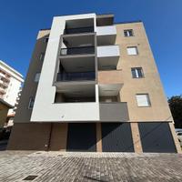 APPARTAMENTO PIU GARAGE E POSTO AUTO MONTESILVANO