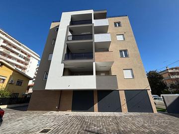 APPARTAMENTO PIU GARAGE E POSTO AUTO MONTESILVANO