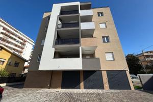 APPARTAMENTO PIU GARAGE E POSTO AUTO MONTESILVANO