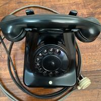 Collezionismo telefono nero in bachelite
