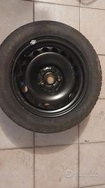 Gomma 215/55 R16 e cerchio vw