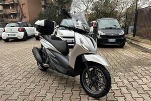 Piaggio Beverly 300S 09/24 KM.1997 FULL OPT.