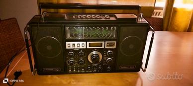 Radio grunding satellit 2400 multiband 1982