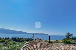 CASA INDIPENDENTE A TOSCOLANO-MADERNO