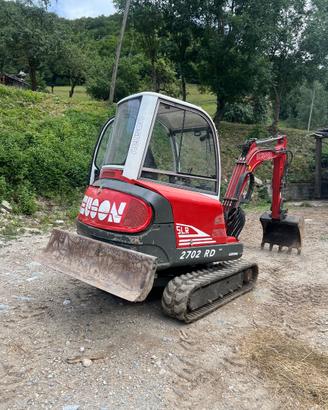 Mini escavatore neuson