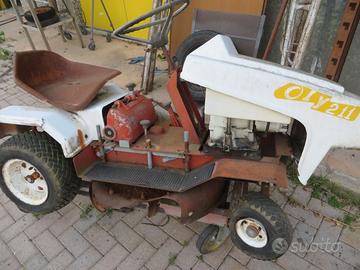 Trattorino taglia erba vintage