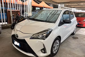 TOYOTA YARIS 2019 NAVIGATORE, TELECAMERA FULL..