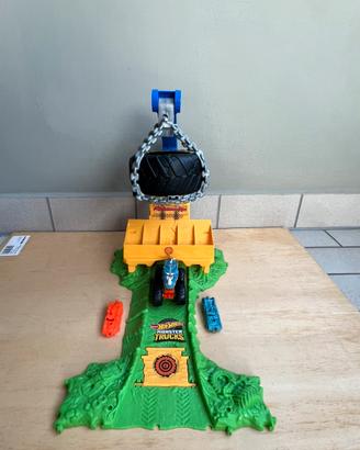 Pista Monster Trucks Sfida demolizione del carico
