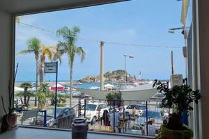 Attività di ristorazione takeaway Acitrezza