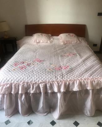 copriletto e due cuscini