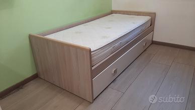 letto singolo con doppia rete e materasso