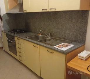 Cucina componibile lineare 