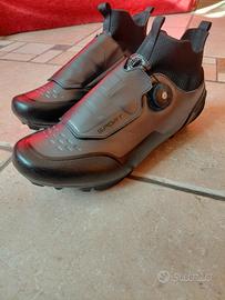 scarpe da bici 44/45 nuove