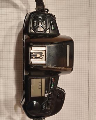 Macchina fotografica anni '90