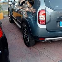 Dacia Duster 1.6 GPL 09/2017 serie speciale Brave