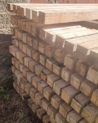 Travetti di legno 8x8 lunghi 240