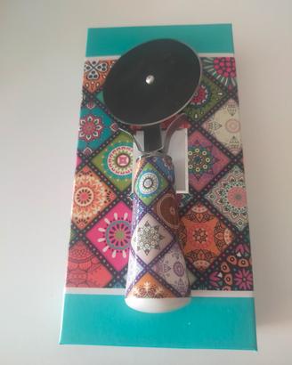 TAGLIA PIZZA PORCELLANA