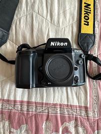 Nikon analogica F90X