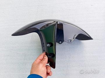PARAFANGO IN CARBONIO NUOVO YAMAHA R1 FZ1 FZ8