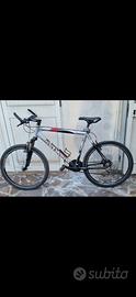 MTB Olympia 26" front-suspended in alluminio