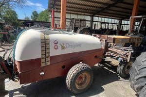 Botte diserbatrice trainata