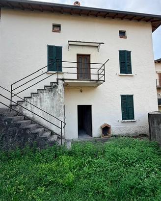 Casa indipendente di 117 m² con 3 locali a Uggiate