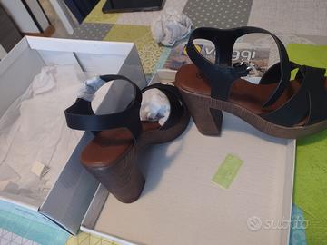 Sandali donna Lora Ferres